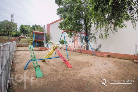 Image 11 - 929660
