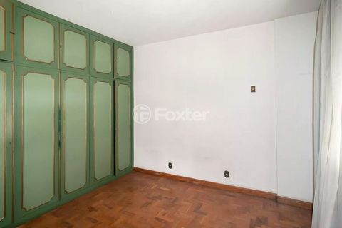 Image 3 - 929697