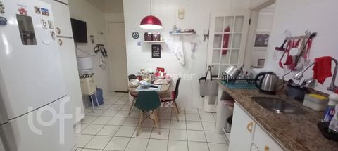 Image 19 - 929731