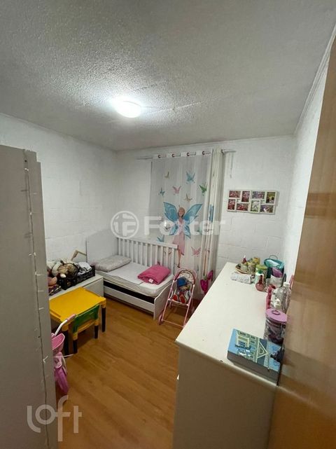 Image 7 - 929769