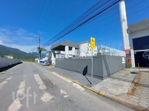 Image 3 - 929792
