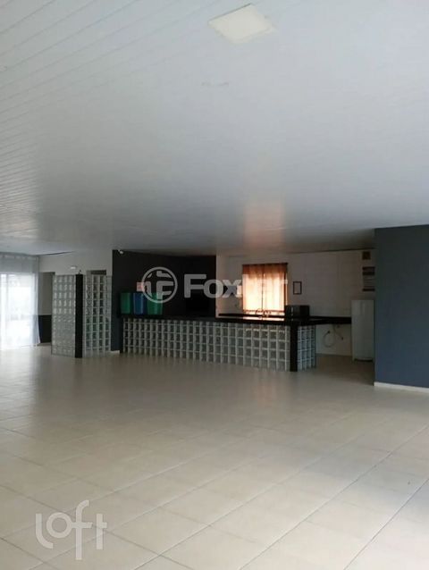 Image 4 - 929792