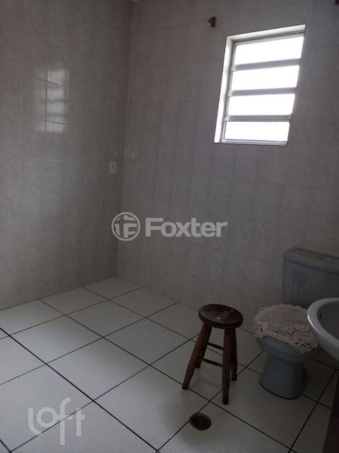Image 7 - 929795