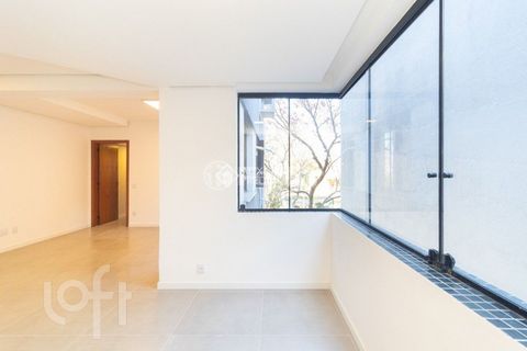 Image 7 - 929797