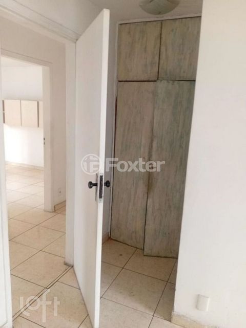 Image 3 - 929835