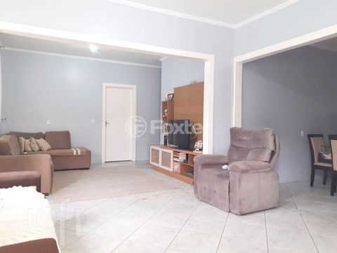 Image 3 - 929847