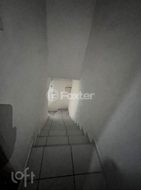 Image 8 - 929865