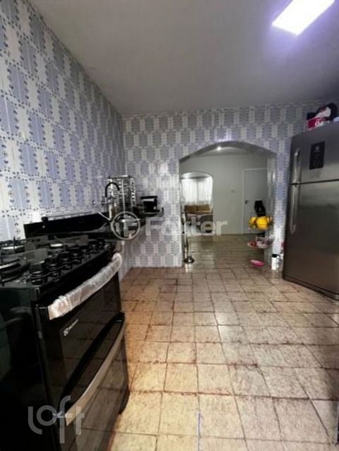 Image 3 - 929865