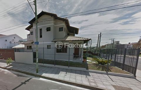 Image 3 - 929878