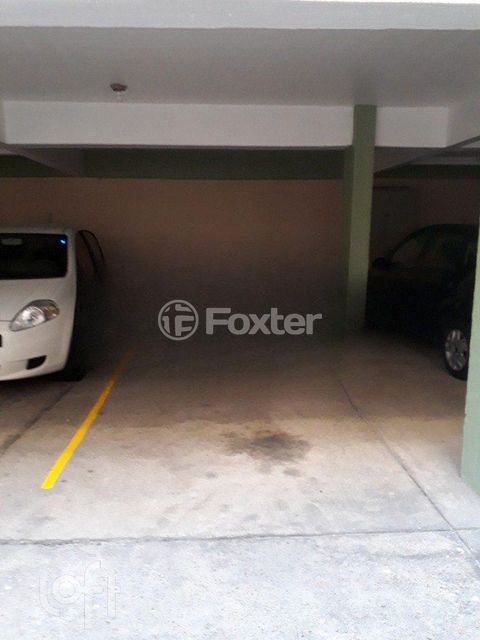 Image 7 - 929894
