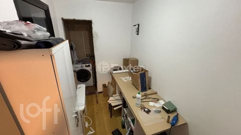 Image 7 - 929899