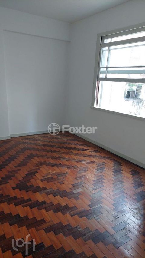 Image 7 - 929958