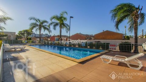 Image 8 - 929990
