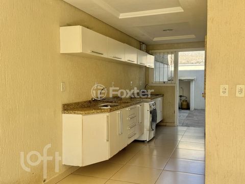 Image 1 - 930007