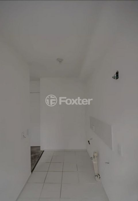 Image 11 - 930013