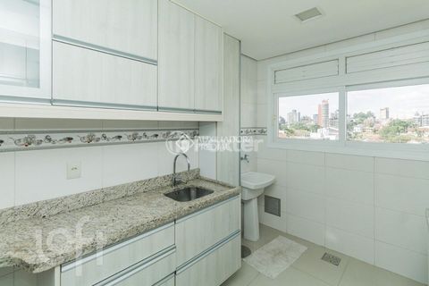Image 6 - 930115