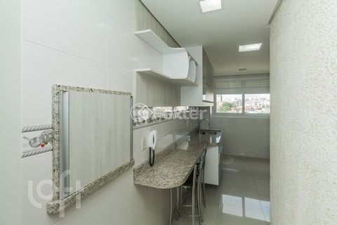 Image 3 - 930115