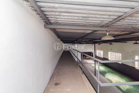 Image 17 - 930128