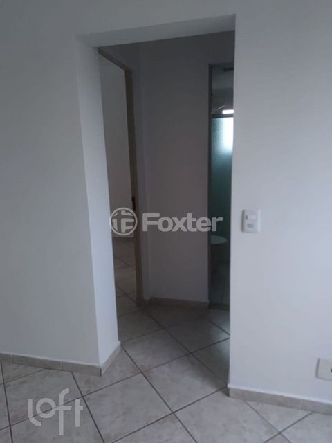 Image 1 - 930141