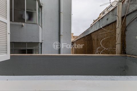 Image 14 - 930218