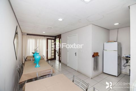 Image 3 - 930242