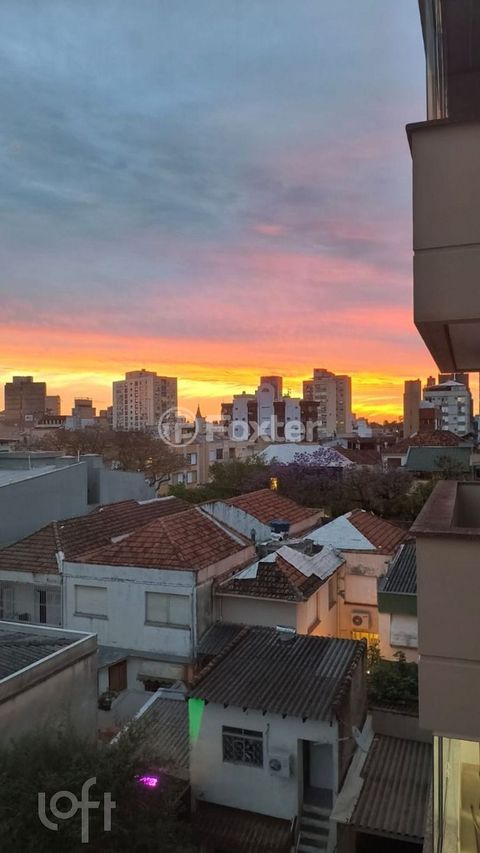 Image 8 - 930243