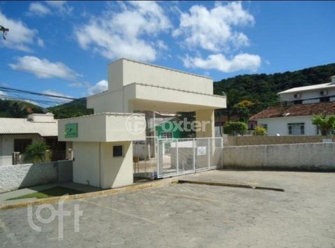 Image 7 - 930257