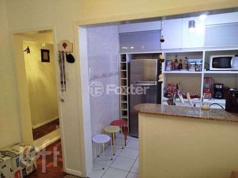 Image 7 - 930270