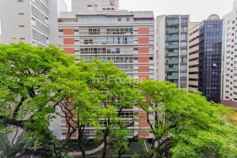 Image 5 - 930271
