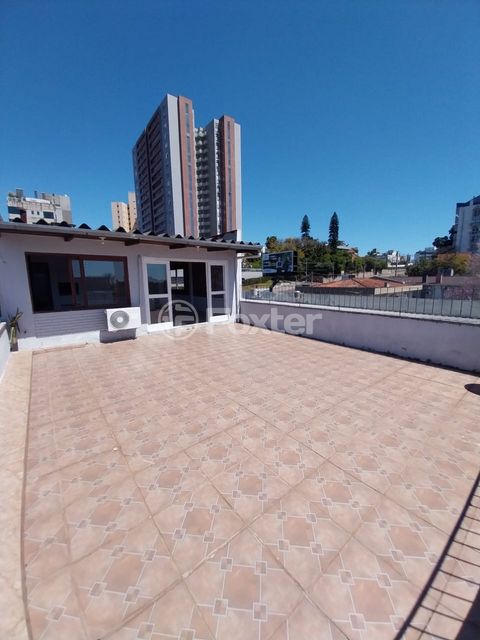 Image 6 - 930274