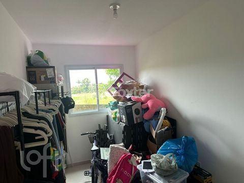 Image 2 - 930318