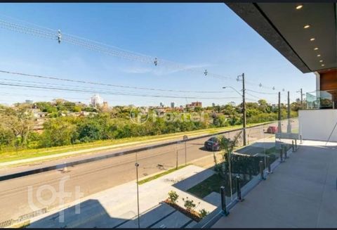 Image 8 - 930364