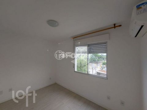 Image 4 - 930459