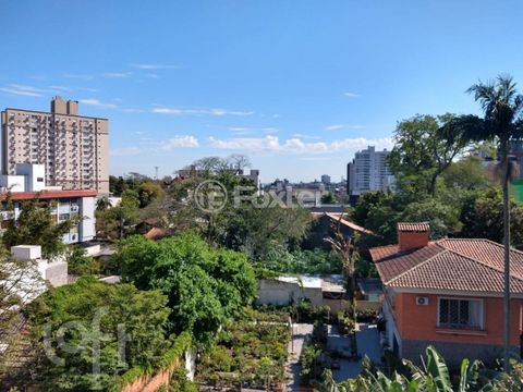 Image 4 - 930460