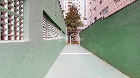 Image 14 - 930517