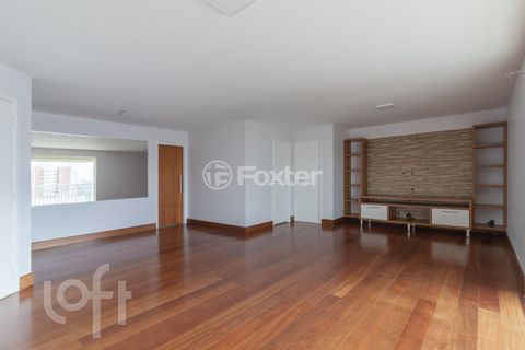 Image 4 - 930566
