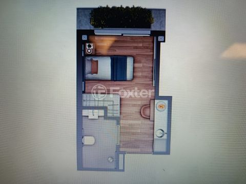 Image 4 - 930574