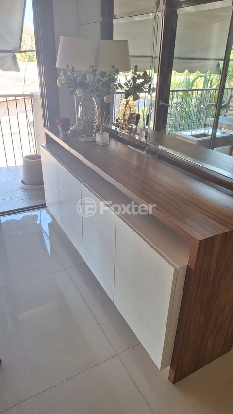 Image 3 - 930665