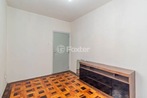 Image 3 - 930666