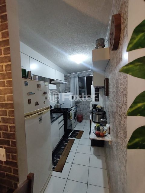 Image 2 - 930668