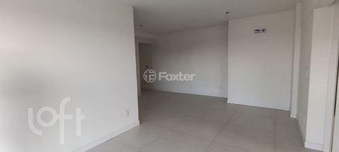 Image 4 - 930684
