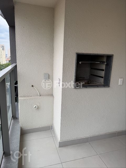 Image 5 - 930703