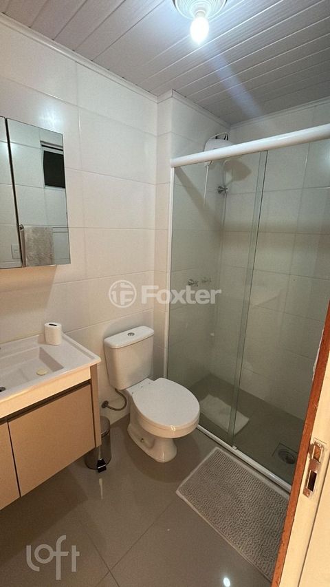 Image 7 - 930713