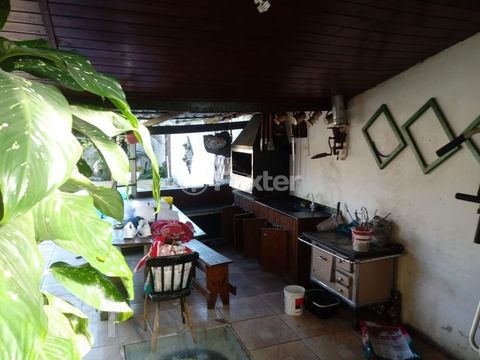 Image 6 - 930752