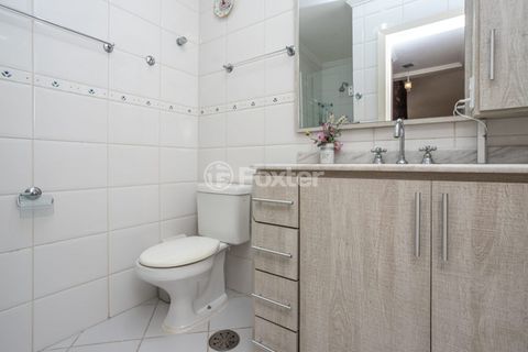 Image 19 - 930781