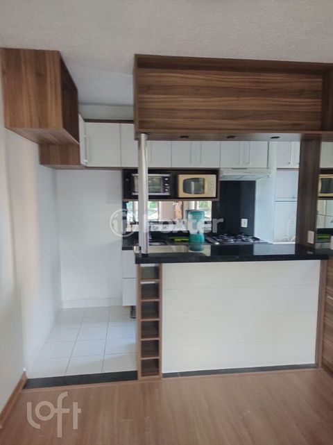 Image 4 - 930810