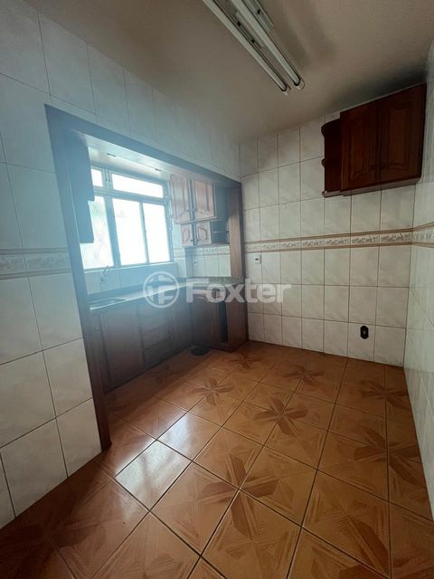 Image 1 - 930830