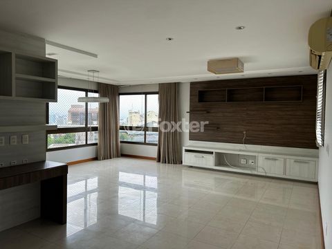 Image 5 - 930850
