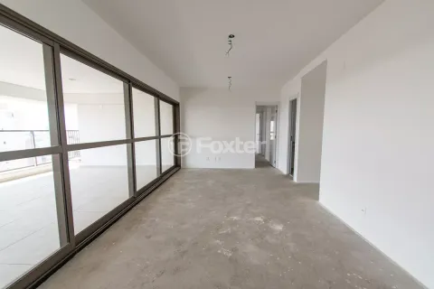 Image 3 - 930929