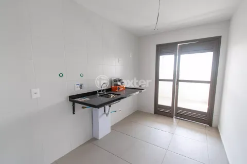 Image 4 - 930929